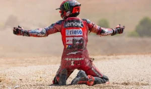 MotoGP Aragon 2024 Alex Marquez Tabrak Bagnaia